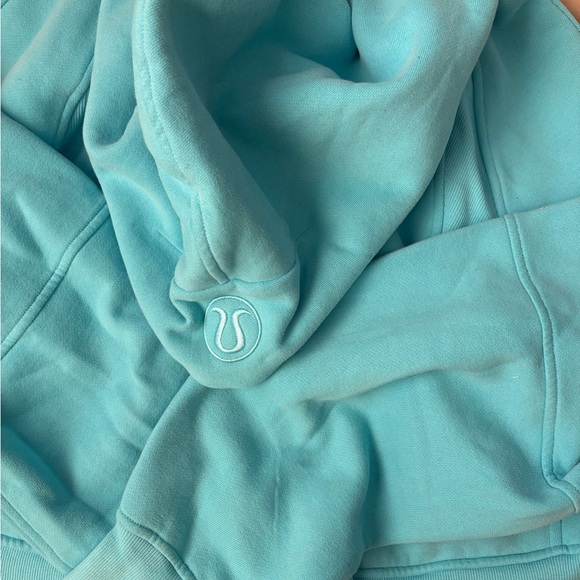 Blue lululemon 1/2 Zip scuba - Picture 2 of 2